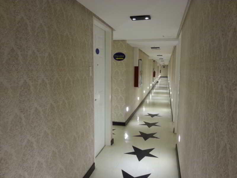 Icon Hotel Manila Eksteriør billede