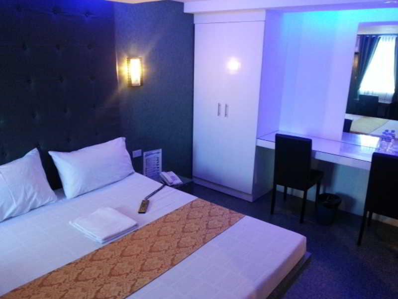 Icon Hotel Manila Eksteriør billede