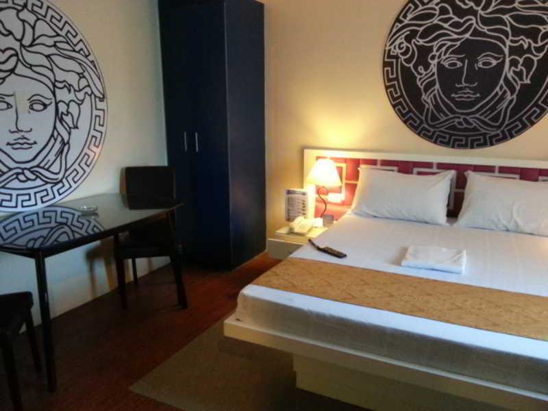 Icon Hotel Manila Eksteriør billede