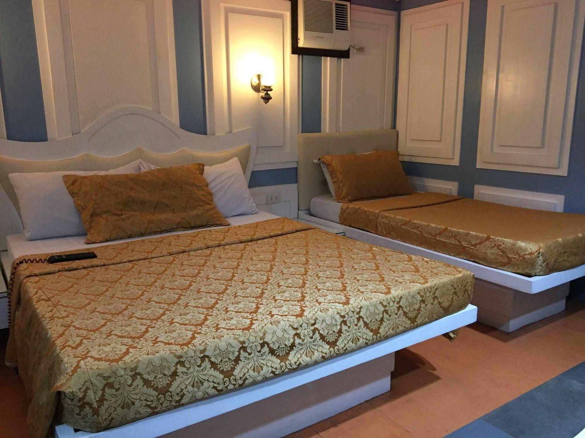 Icon Hotel Manila Eksteriør billede